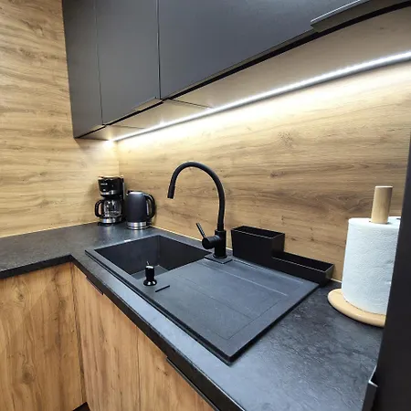 Charming - Arena Szrenica Апартаменты *